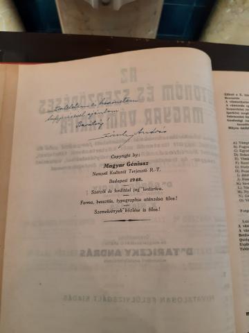 egyik adományozott könyv dedikált volt